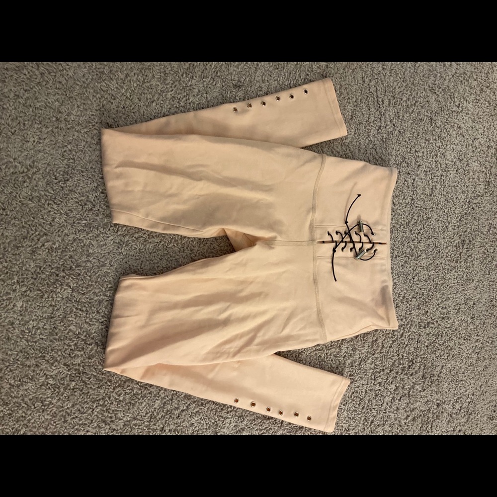 NWT pale pink leggings
